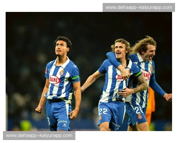 德比之魂：西班牙人与马竞，巴塞罗那的红白与蓝白恩怨情仇